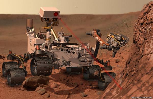 На Марсе обнаружен куб