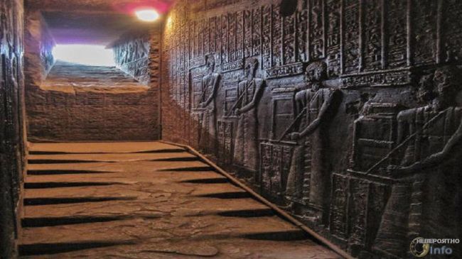 Что расплавило ступеньки в древнеегипетском храме Дендеры?