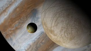 Океаны на спутнике Юпитера могут быть обитаемы: кислород просачивается сквозь тонны льда