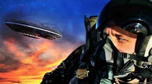 Воздушные бои между НЛО и земными самолетами