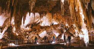 Колоссальная сеть подземных пещер установила новый рекорд протяженности: сотни километров под землей